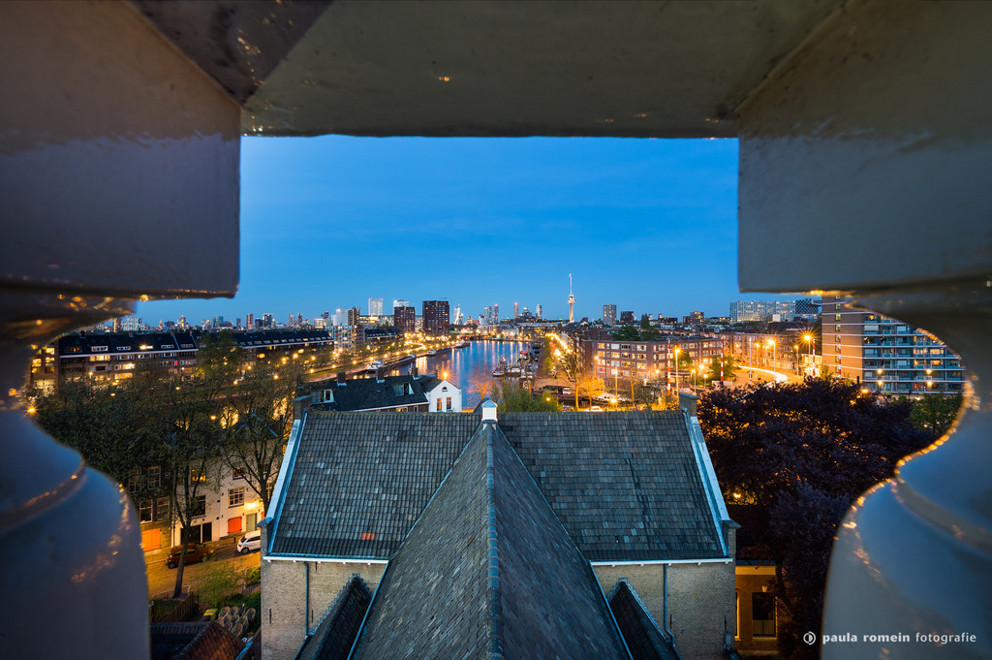 Rotterdam Centrum gefotografeerd vanaf de Oude of Pelgrimvaderskerk in Delfshaven Rotterdam Centrum vanaf de Oude of Pelgrimvaderskerk in Delfshaven in opdracht van de Rabobank