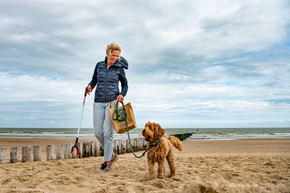 Sfeerbeeld fotografie Zeeland Cadzand Strand cleanup Stichting Noordzee Cadzand